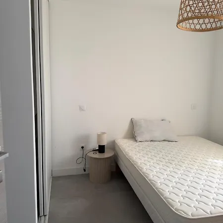 Apartament T2 *